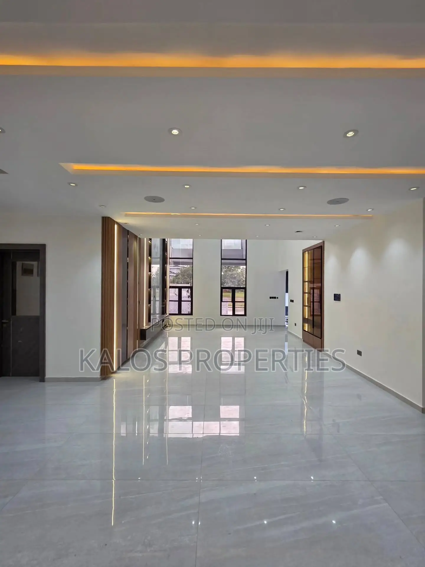 5bdrm Duplex in Riyal Garden Estate, Ajiwe for sale in Ajiwe