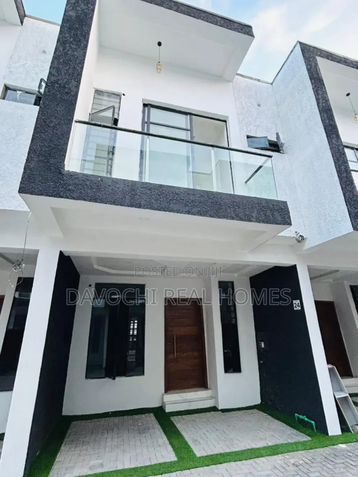 3bdrm Duplex in Ikota Vill Estate, Lekki for rent in Lekki