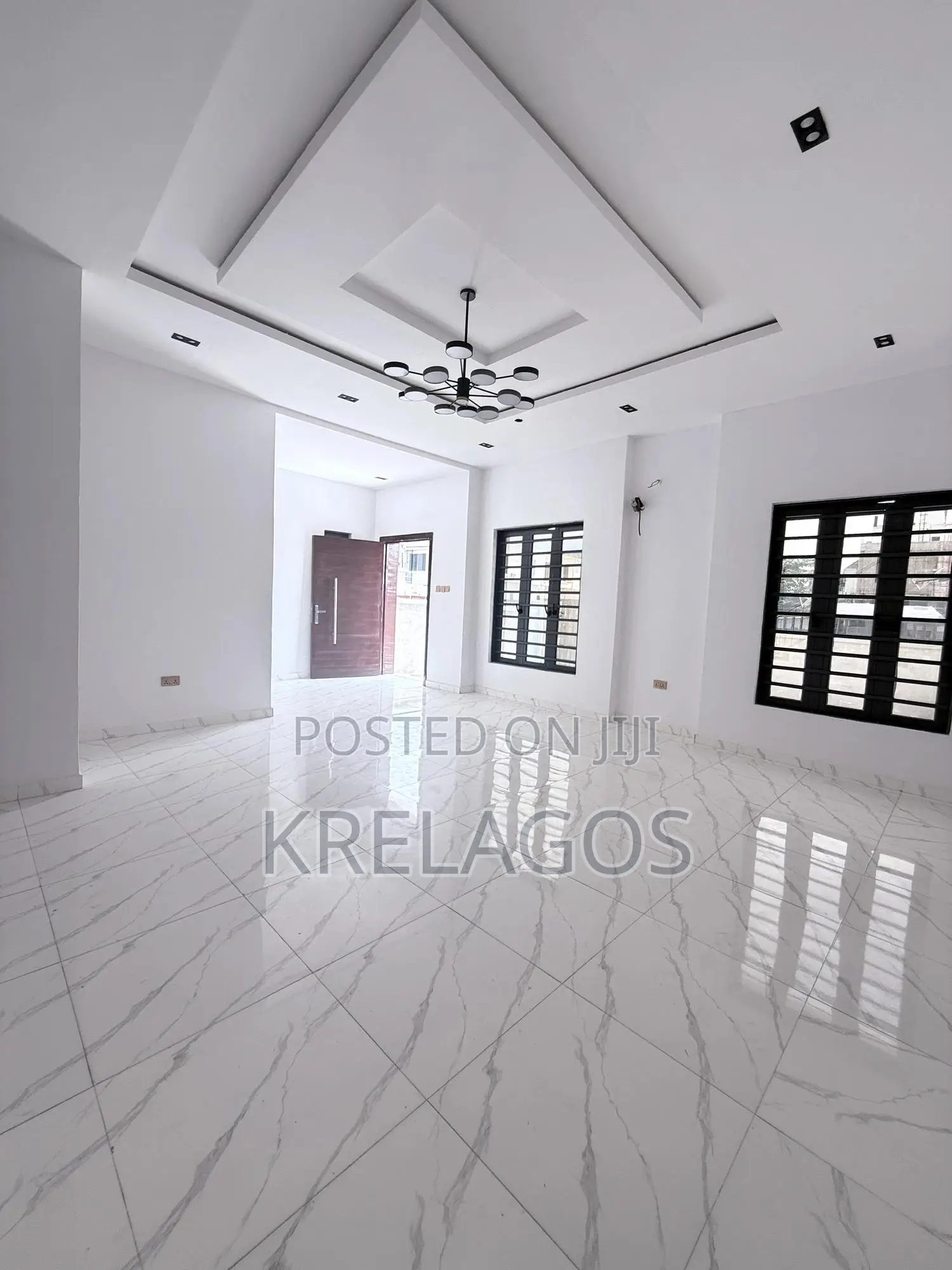 4bdrm Duplex in Ologolo for sale in Ologolo