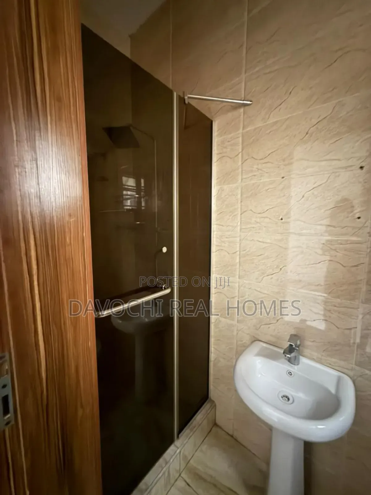 4bdrm Duplex in Orchid Road, Lekki for rent in Lekki