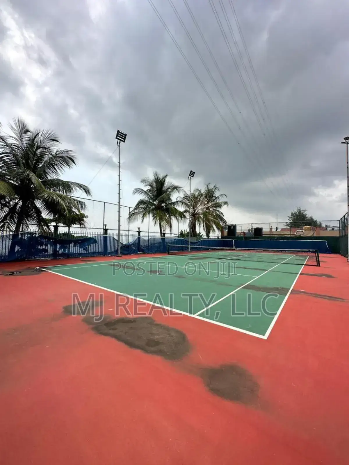 4bdrm Penthouse in Banana Island for sale in Banana Island