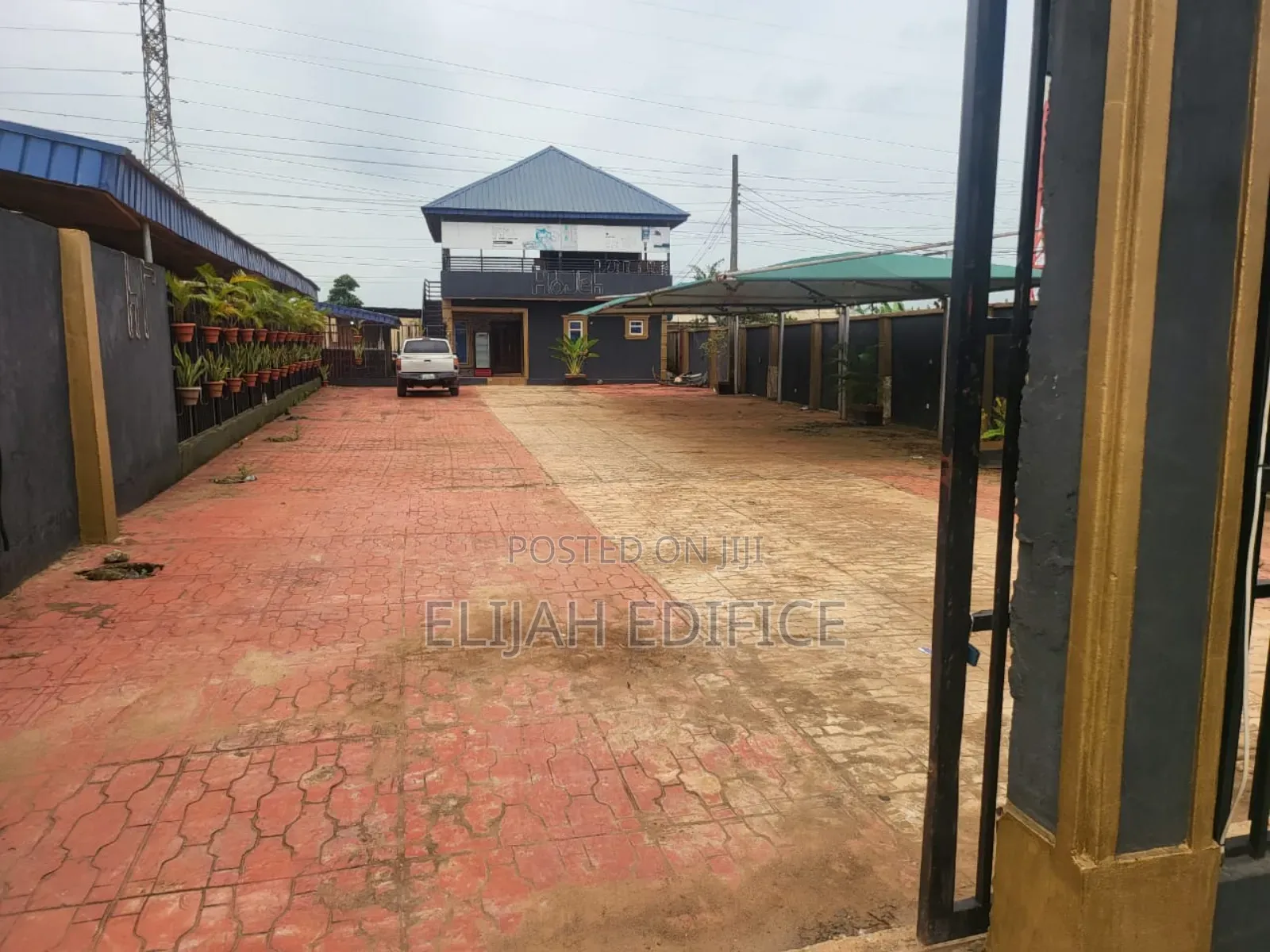 Facing Road Hotel,Club House Car Lot for Sale at Ginti, Elepe Ikorodu in Ikorodu