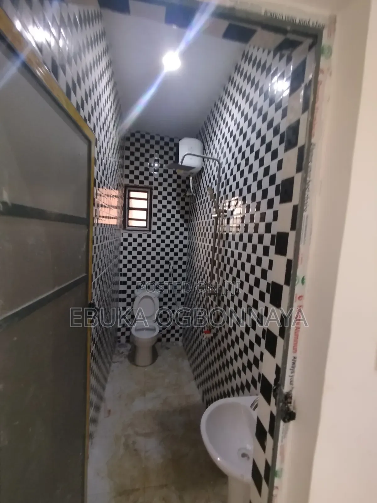 2bdrm Block of Flats in County Garden Estate, Obio-Akpor for rent in Obio-Akpor