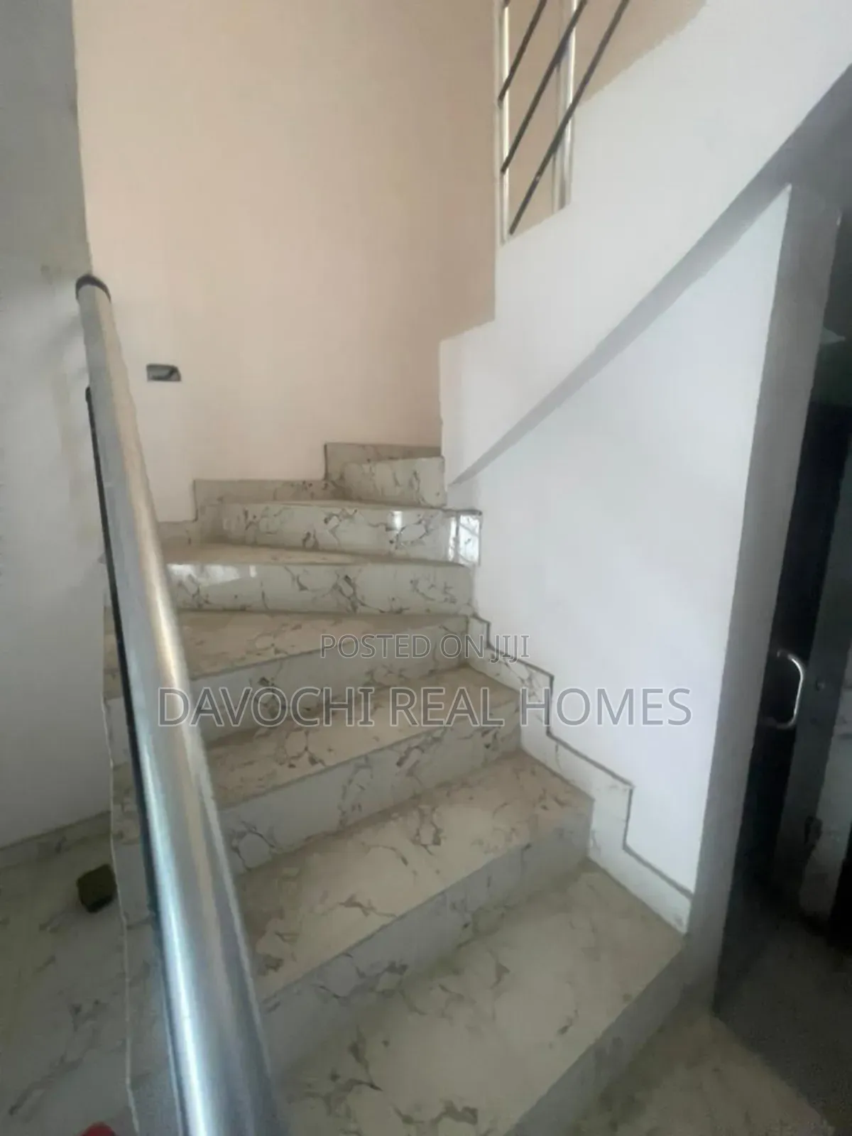 1bdrm Duplex in Ikota Villa Estate, Lekki for rent in Lekki