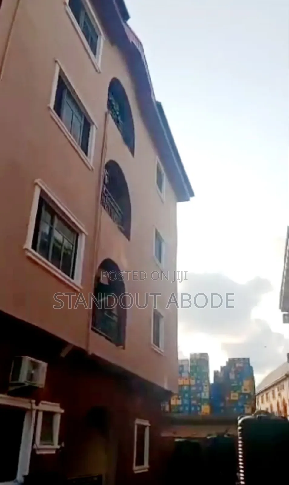2bdrm House in Satellite Town Amuwo for sale in Satellite Town