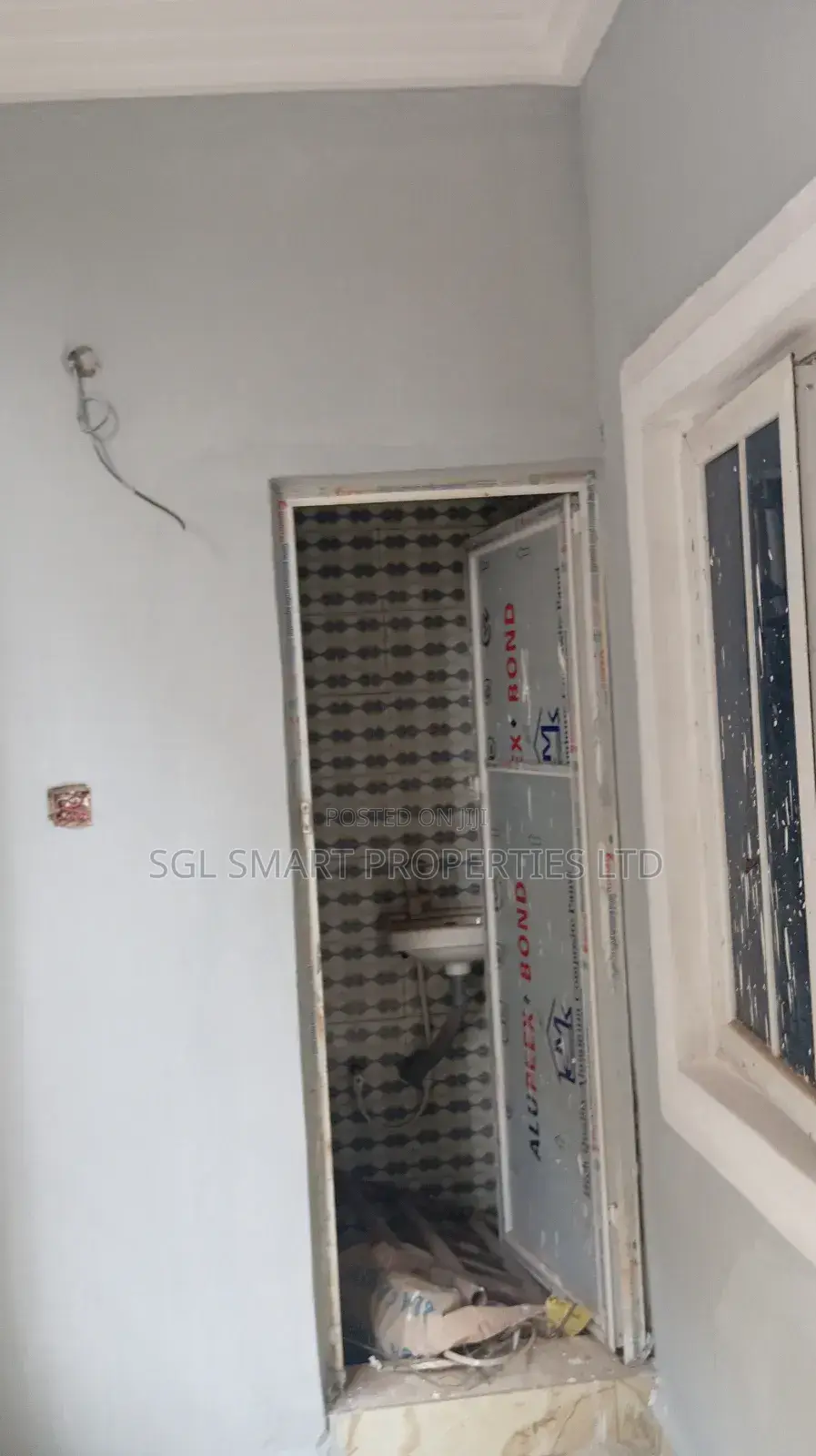 1bdrm Apartment in Aguoye, Awka for rent in Awka