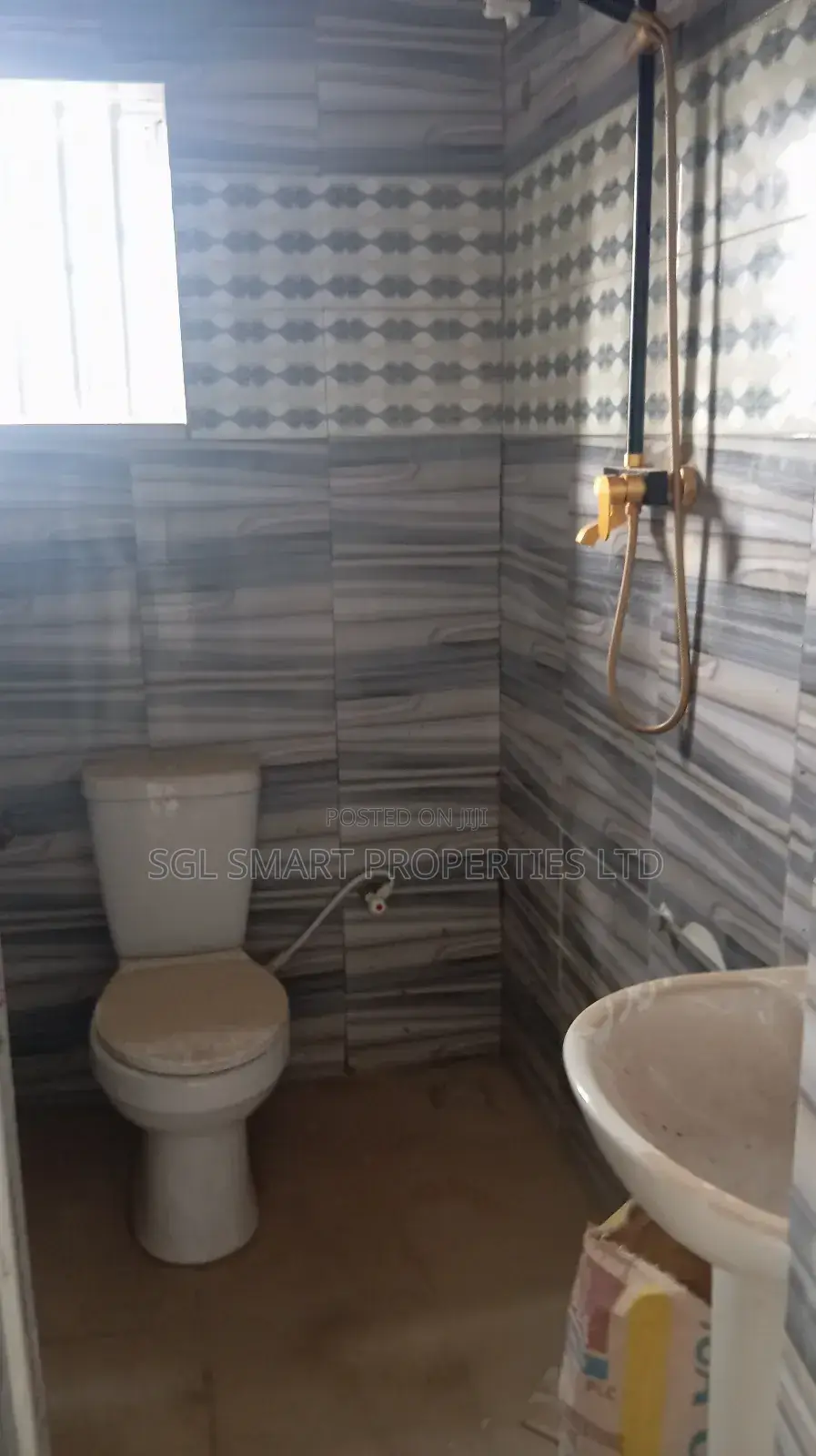 2bdrm Apartment in Aguoye Mini Estate, Awka for rent in Awka