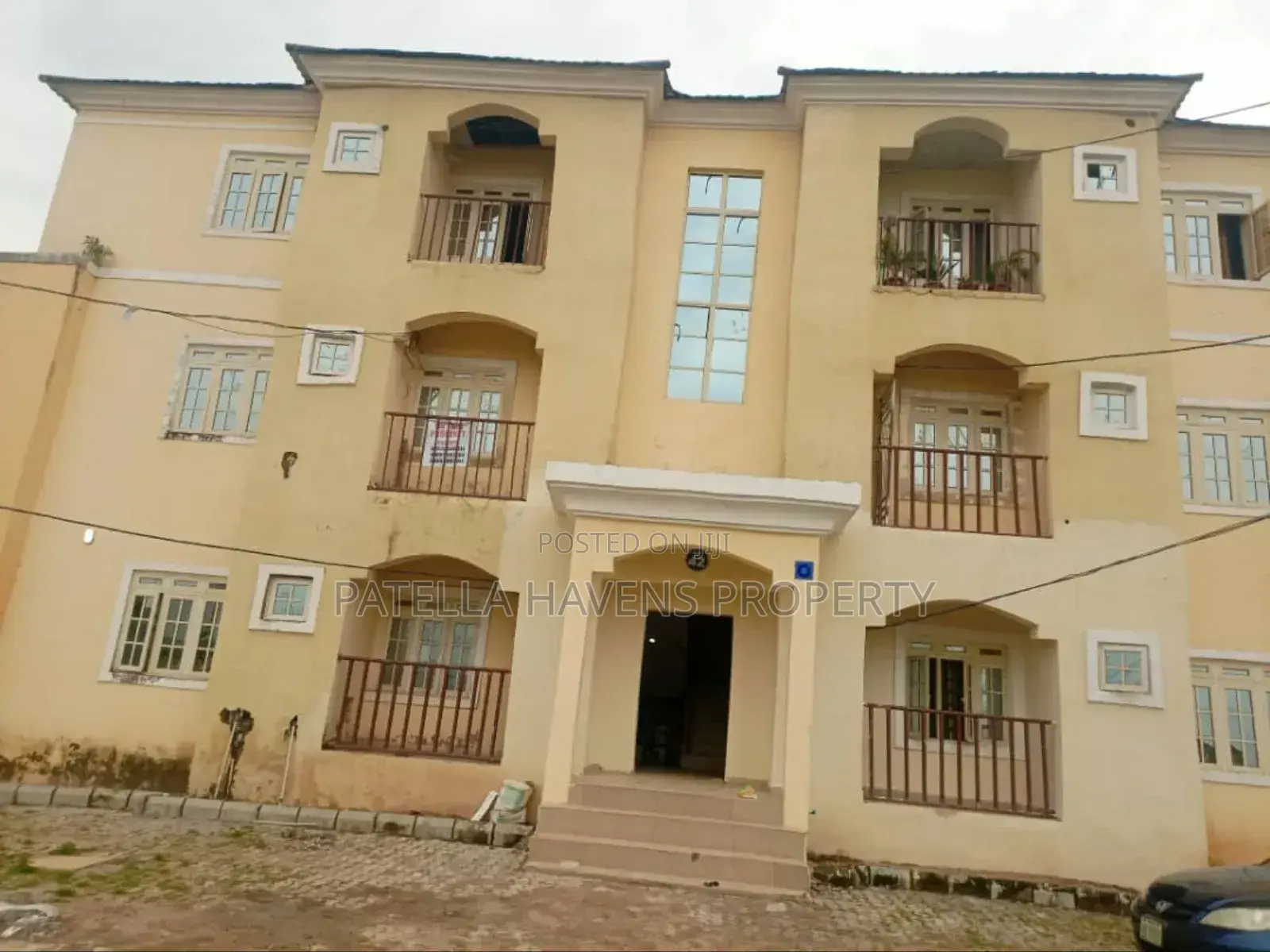 2bdrm Block of Flats in Gwarinpa for sale in Gwarinpa