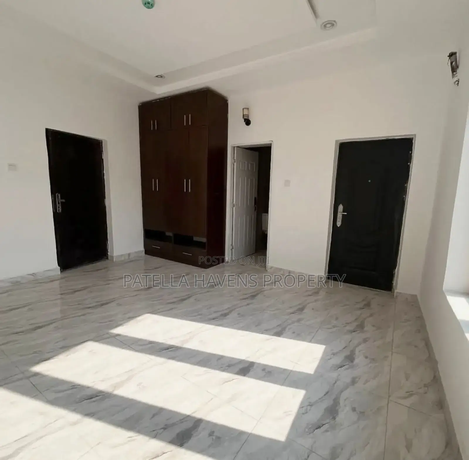 3bdrm Apartment in Wuye for sale in Wuye