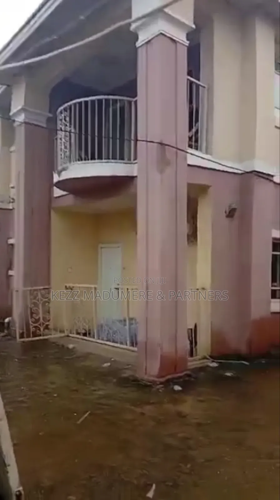 8bdrm Block of Flats in Infant Jesus, Asaba,, Oshimili South for sale in Oshimili South