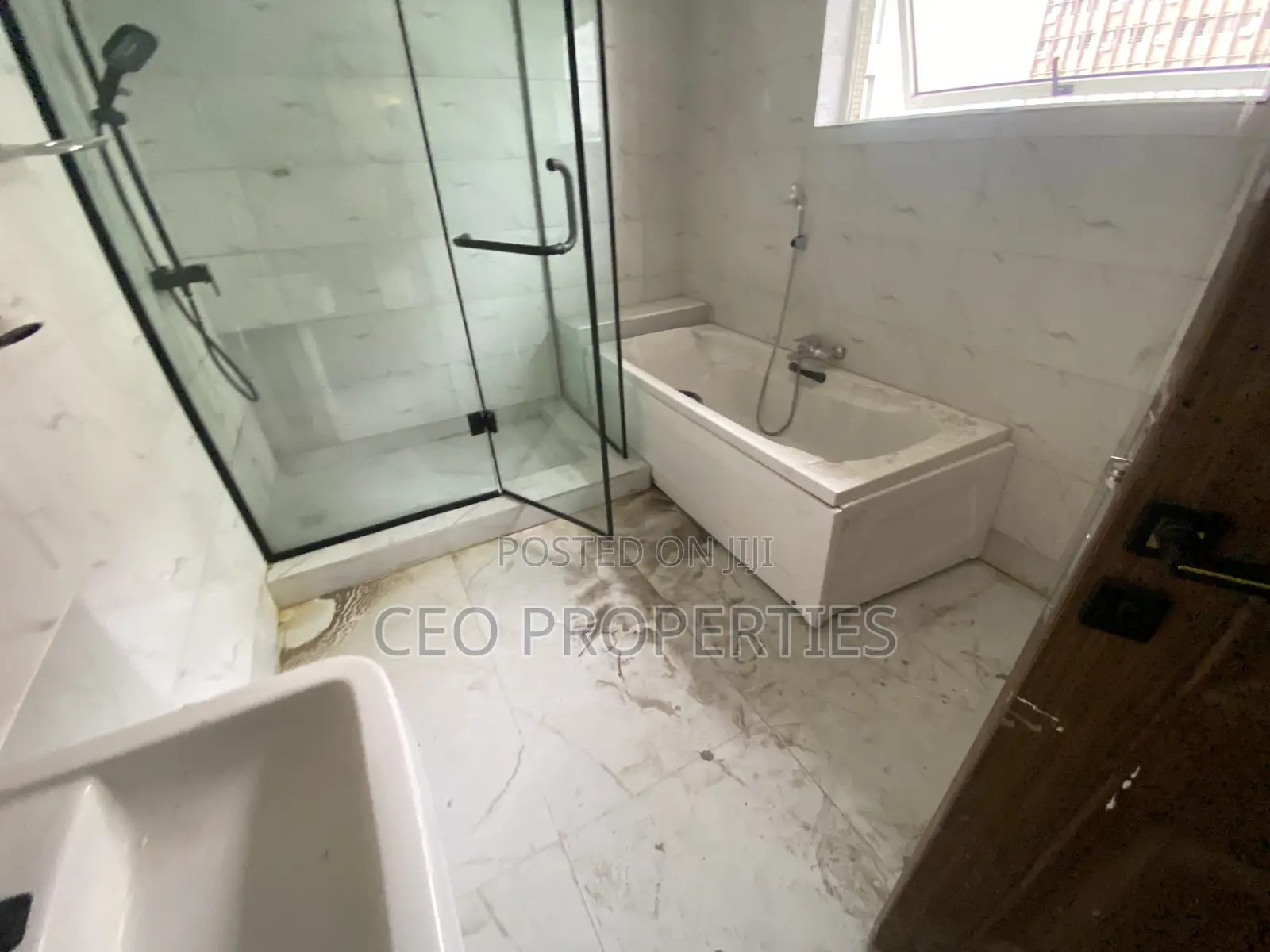 3bdrm Block of Flats in Awolowo Road/Ikoyi for rent in Ikoyi