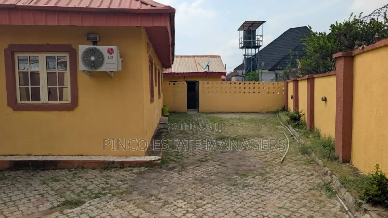 4bdrm Block of Flats in Efab City Estate, Life Camp for sale in Life Camp