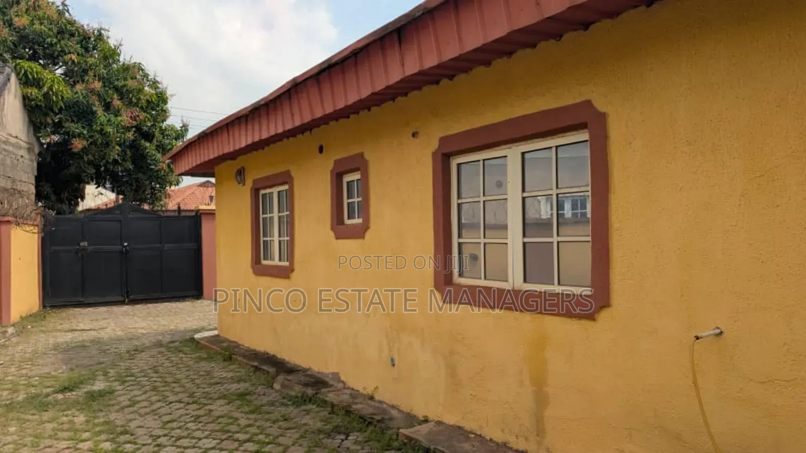 4bdrm Block of Flats in Efab City Estate, Life Camp for sale in Life Camp