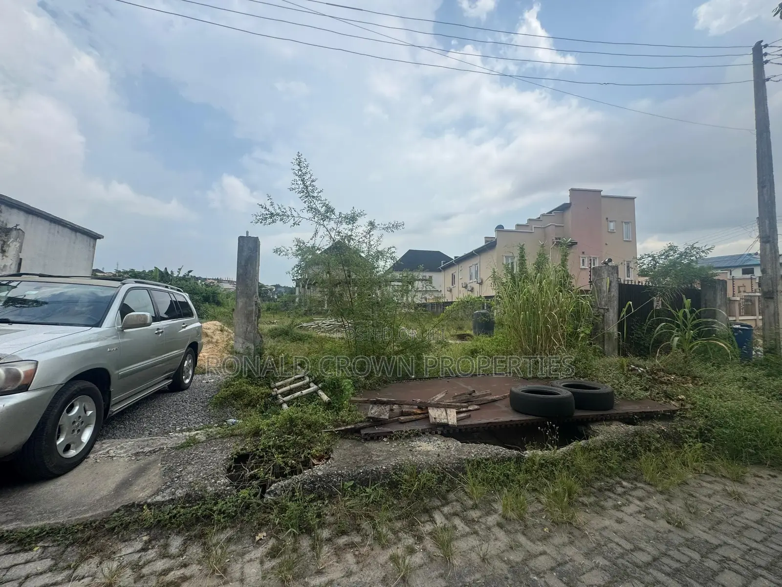 Gate Dry Land for Sale at Magodo Brook, Lagos in Magodo