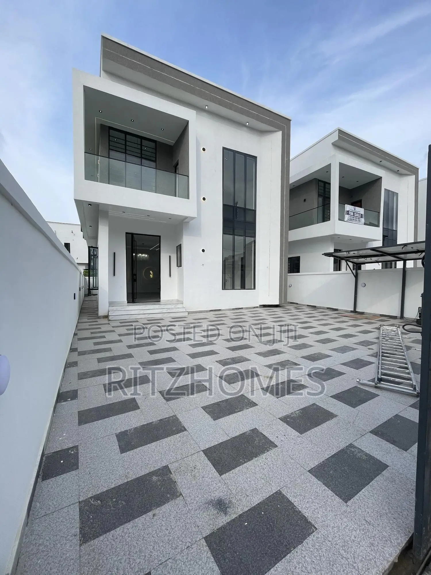 4bdrm Duplex in Ado / Ajah for sale in Ado / Ajah