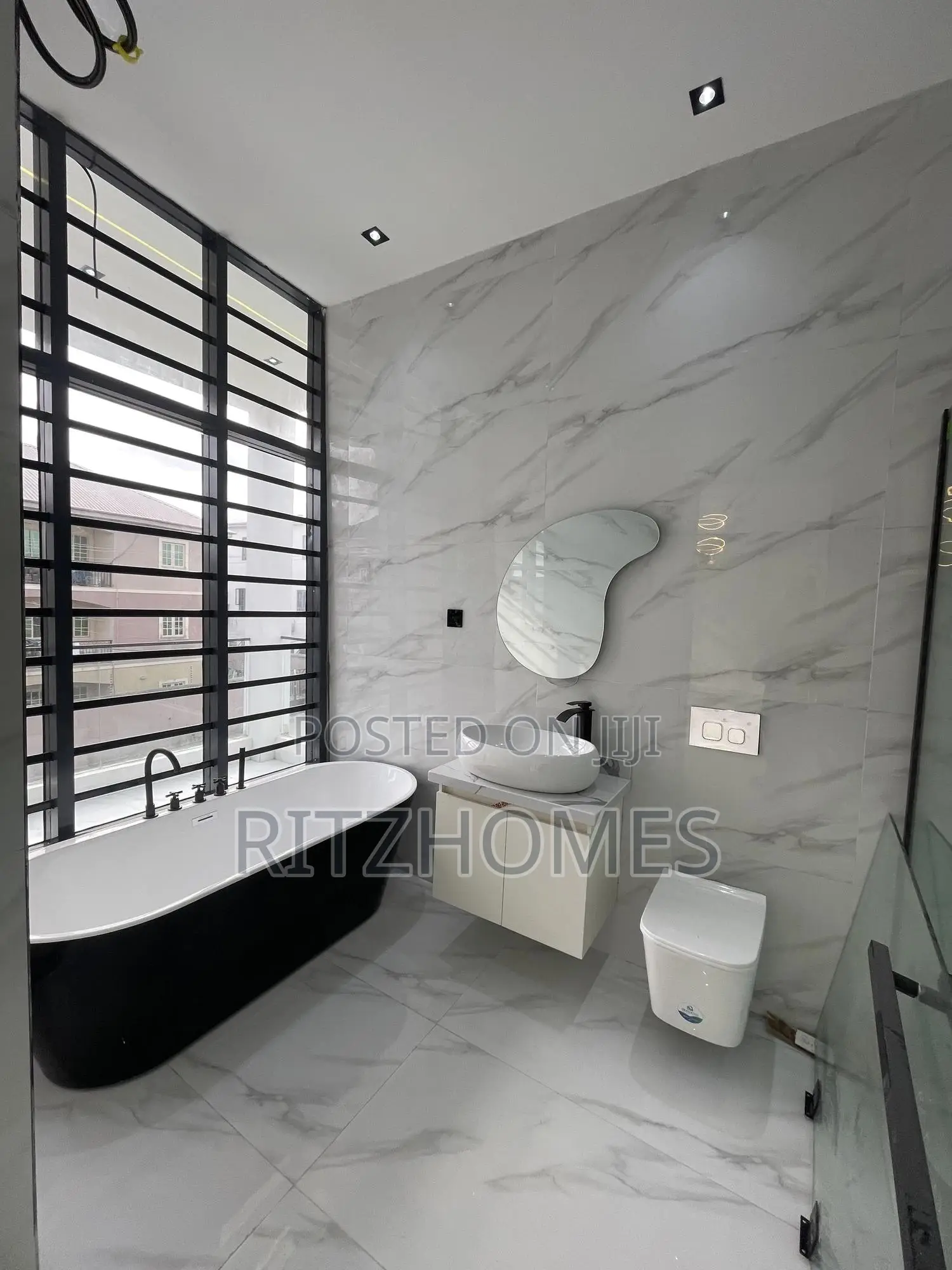 4bdrm Duplex in Ado / Ajah for sale in Ado / Ajah