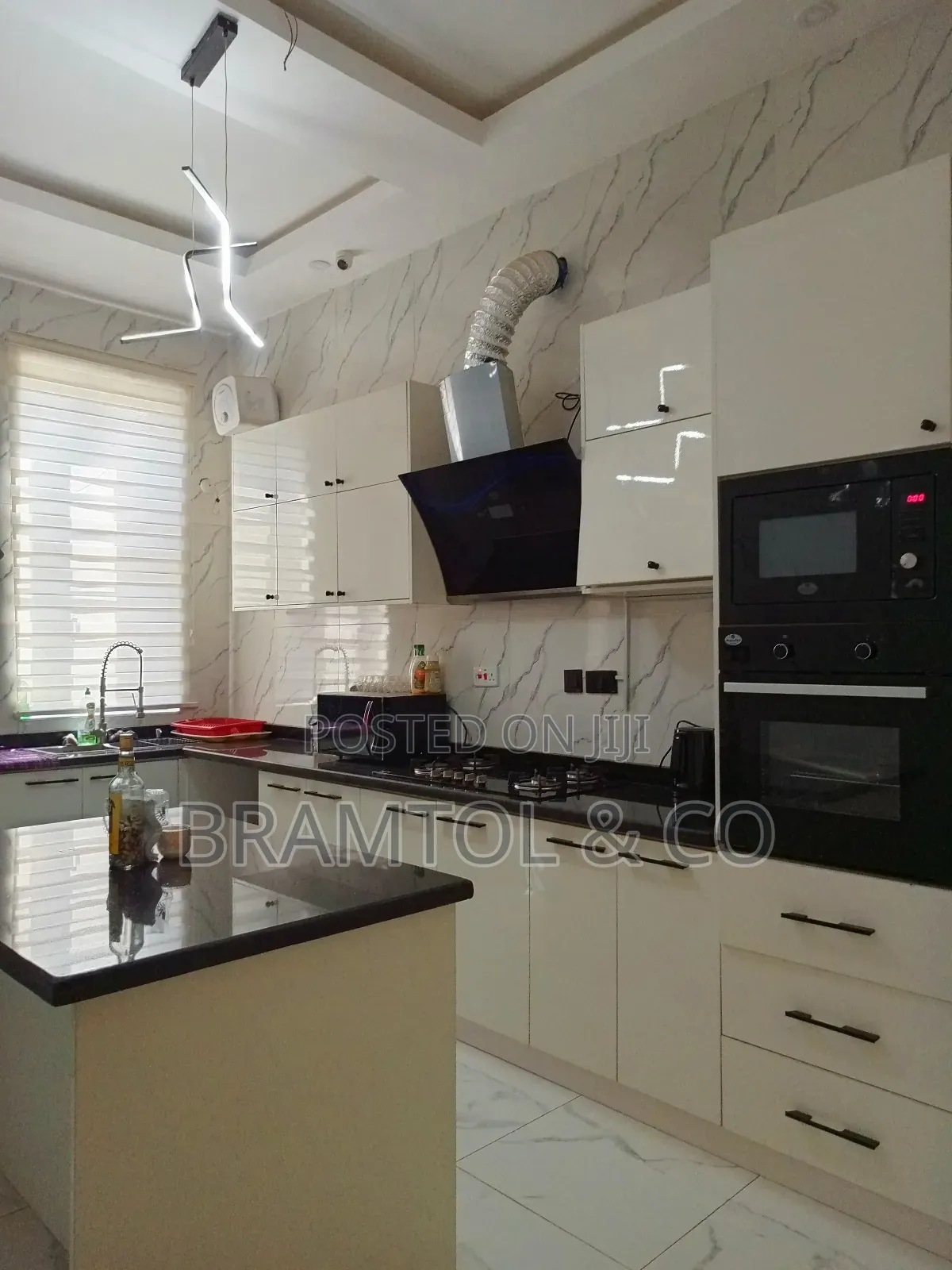 Furnished 5bdrm Townhouse / Terrace in Asokoro for rent in Asokoro