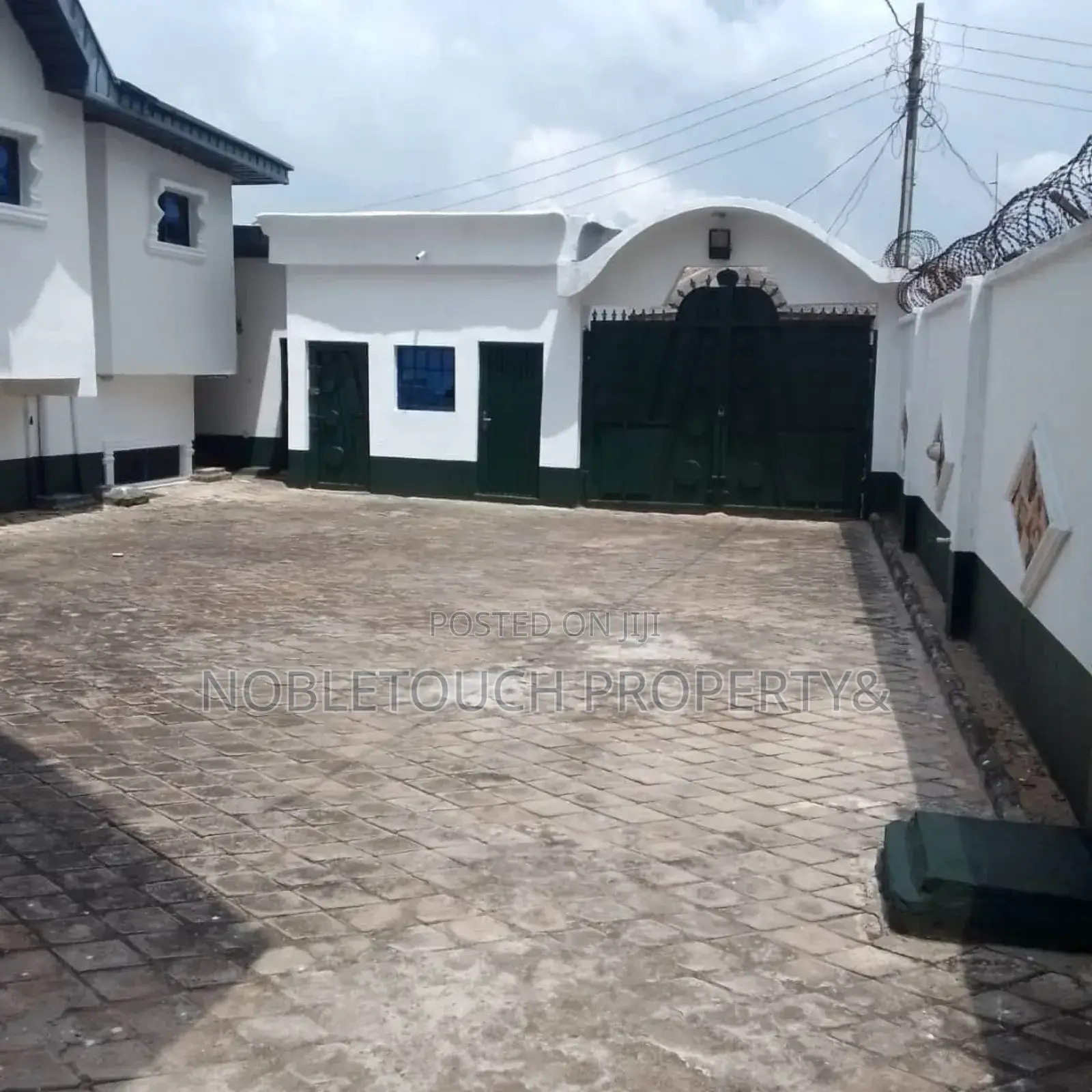 7bedroom Duplex at Agric Road Egan Igando for Lease in Akesan