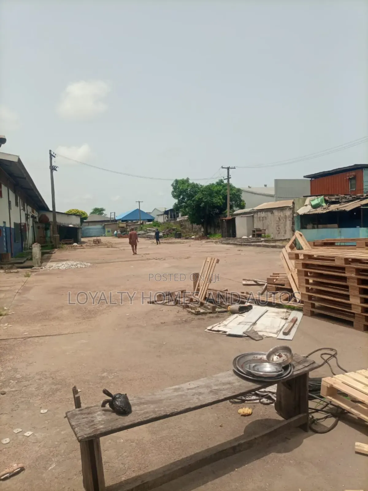 A Self Compound Warehouse With Office Space for Lease in Kirikiri