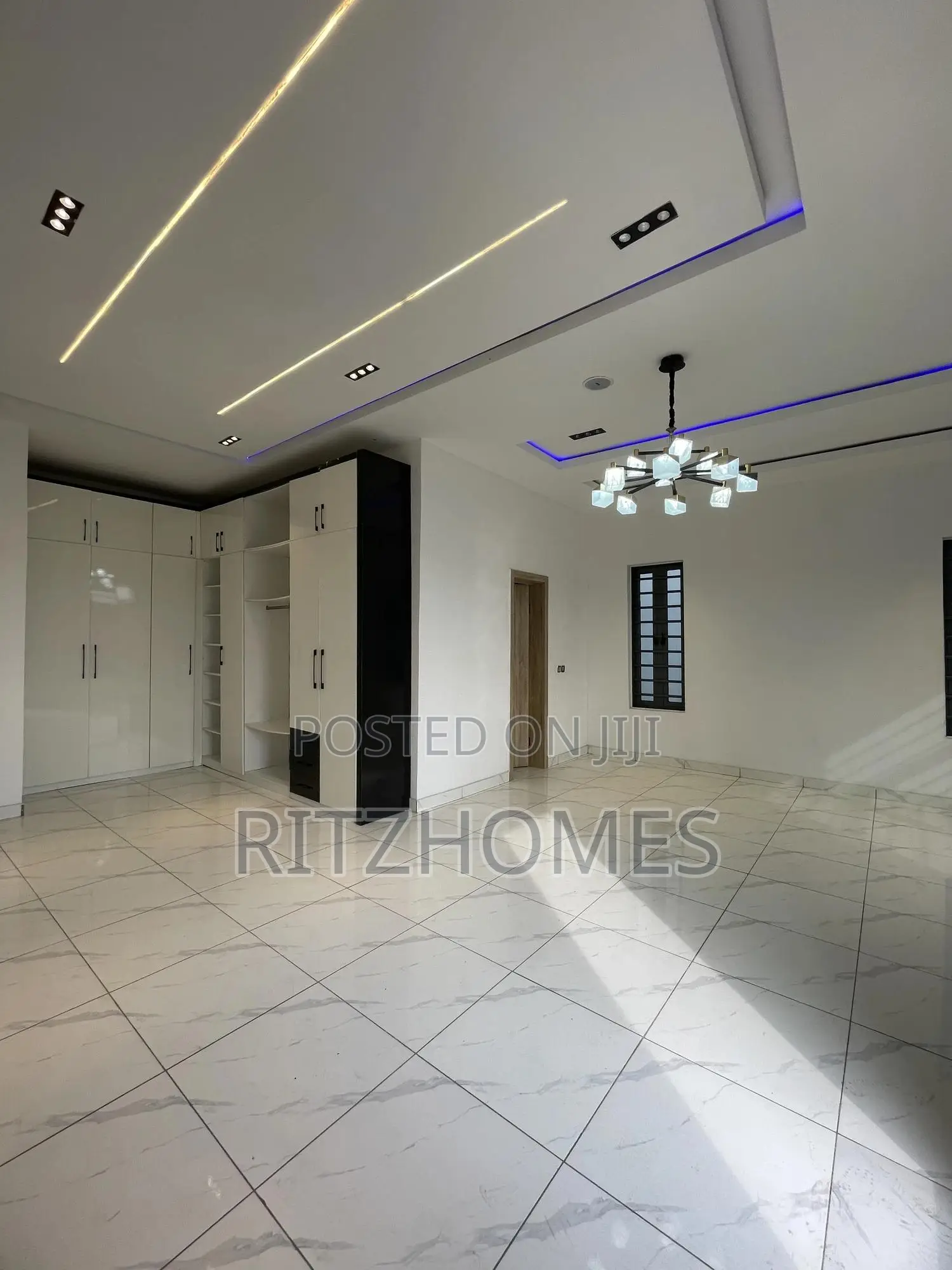 5bdrm Duplex in Ado / Ajah for sale in Ado / Ajah