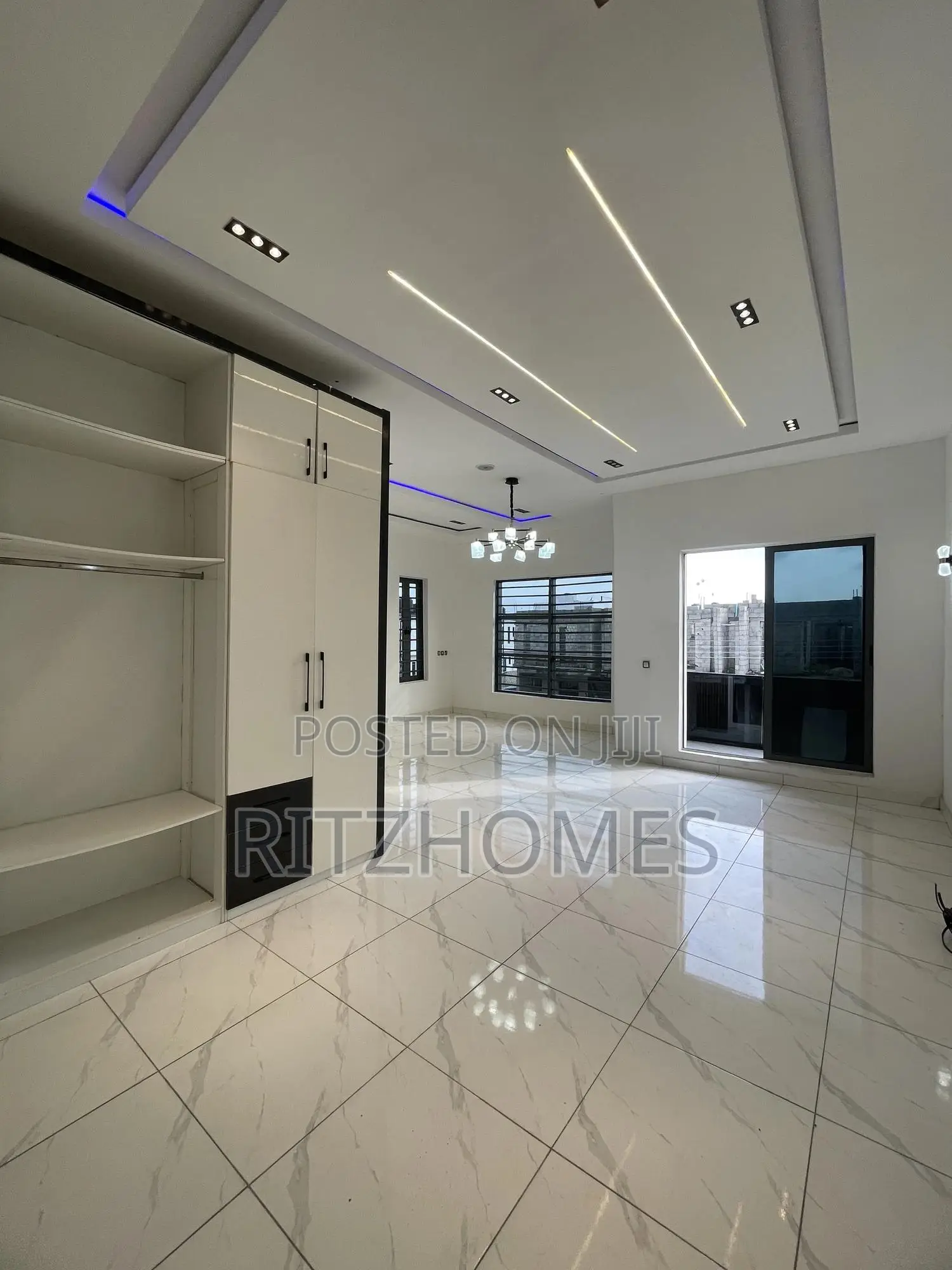 5bdrm Duplex in Ado / Ajah for sale in Ado / Ajah