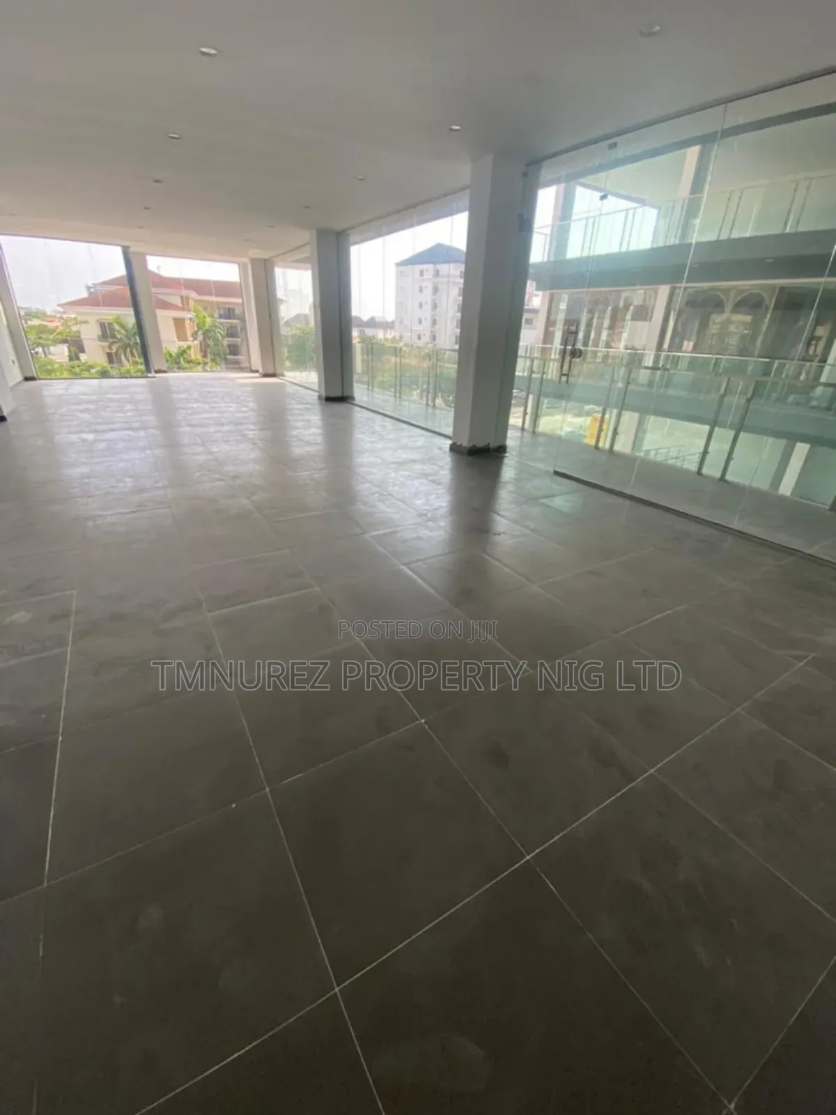 Showroom for Rent in Lekki Phase 1