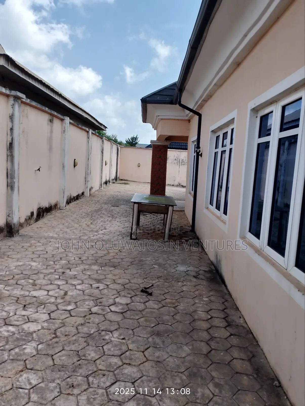 3bdrm Bungalow in Wisdom Estate, Akobo for rent in Akobo