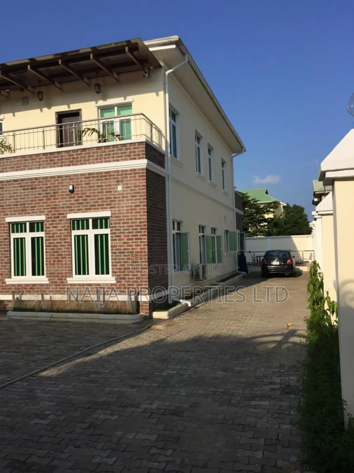 5bdrm Duplex in Eleganza, Lekki for sale in Lekki