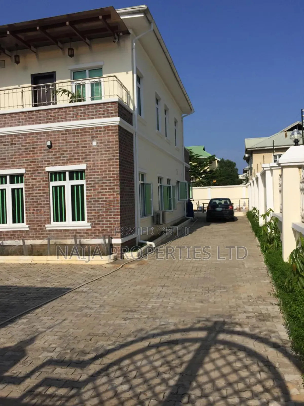 5bdrm Duplex in Eleganza, Lekki for sale in Lekki