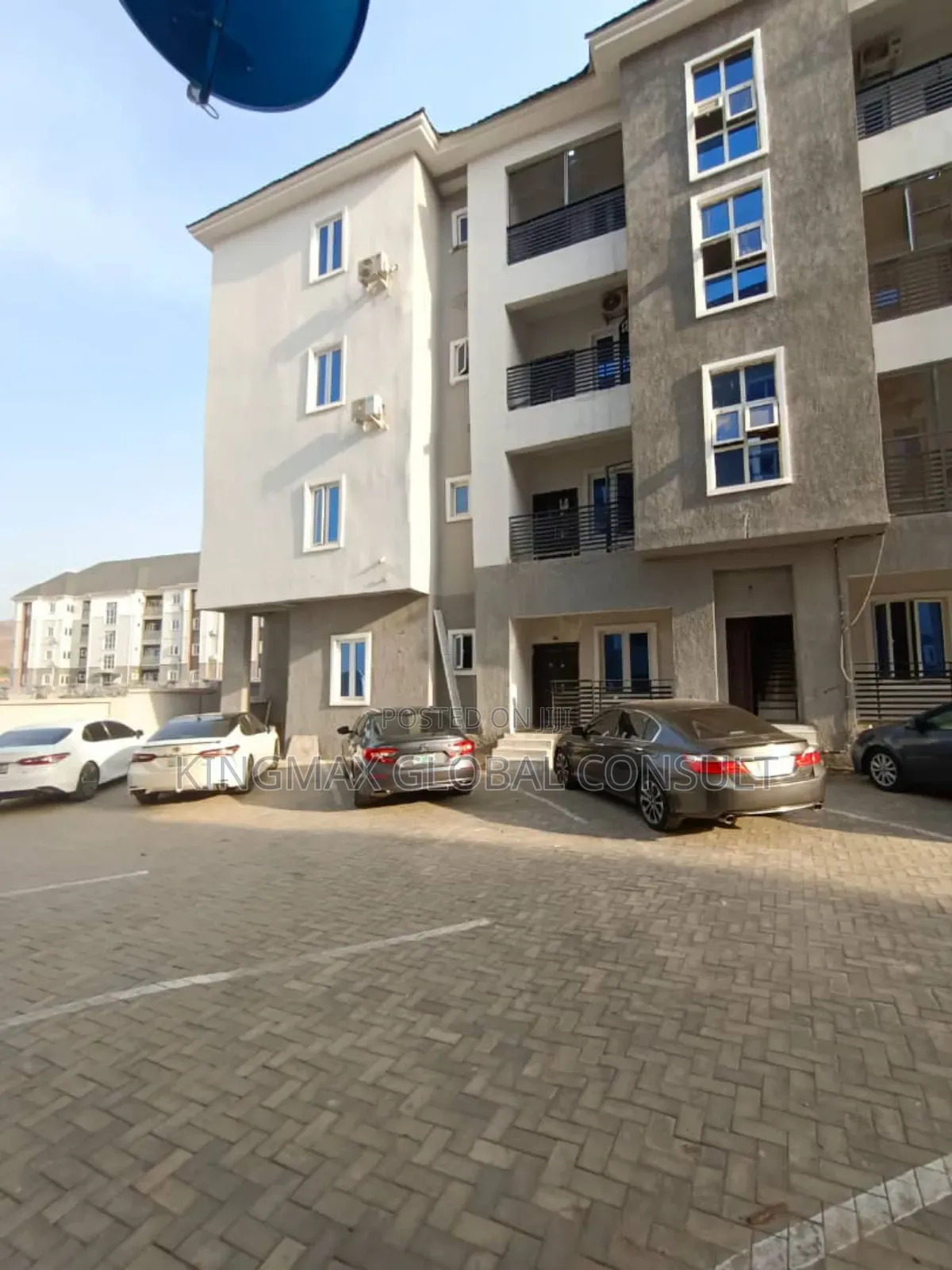 3bdrm Block of Flats in Wuye Abuja for sale in Wuye