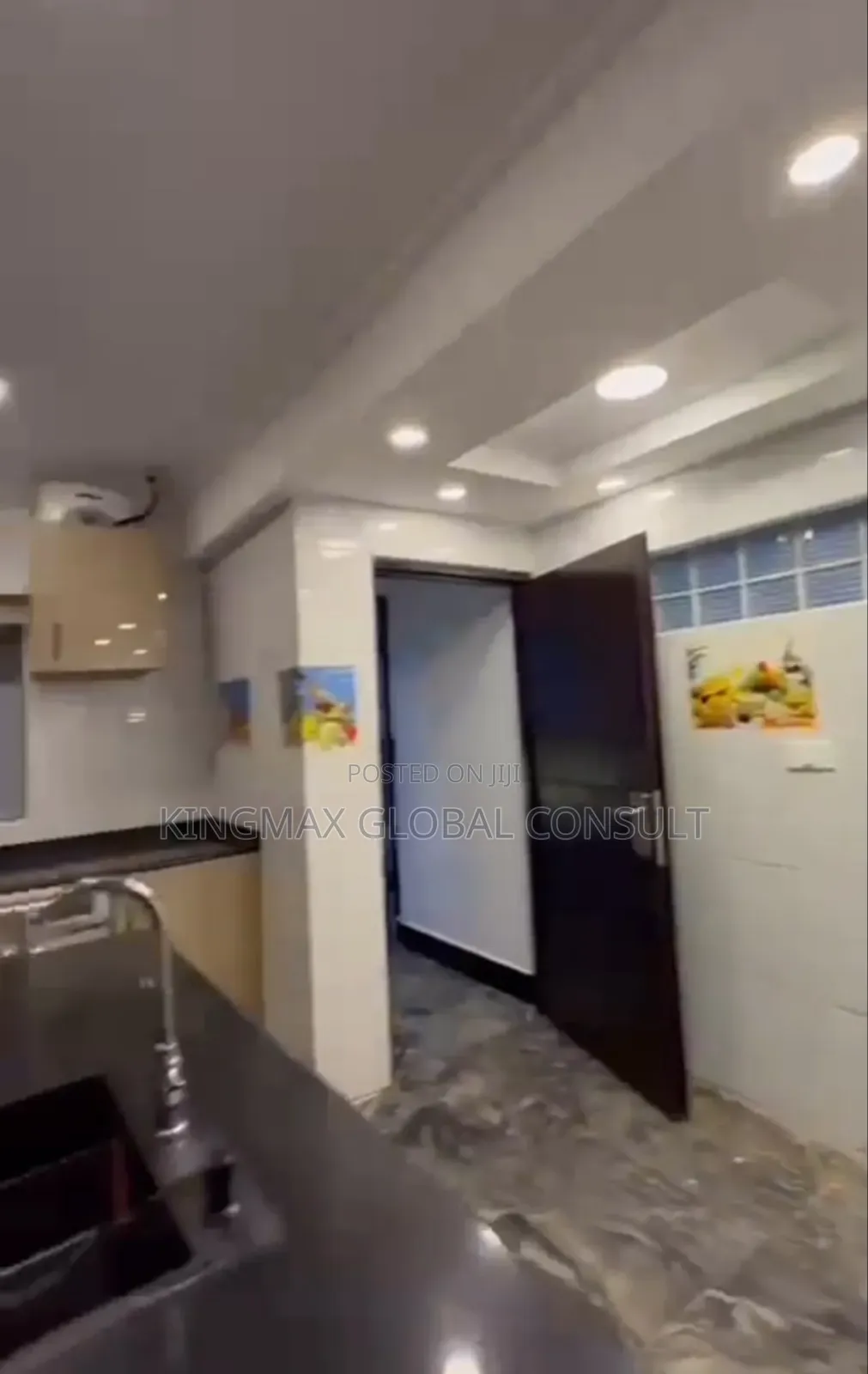 3bdrm Block of Flats in Life Camp Abuja for sale in Life Camp