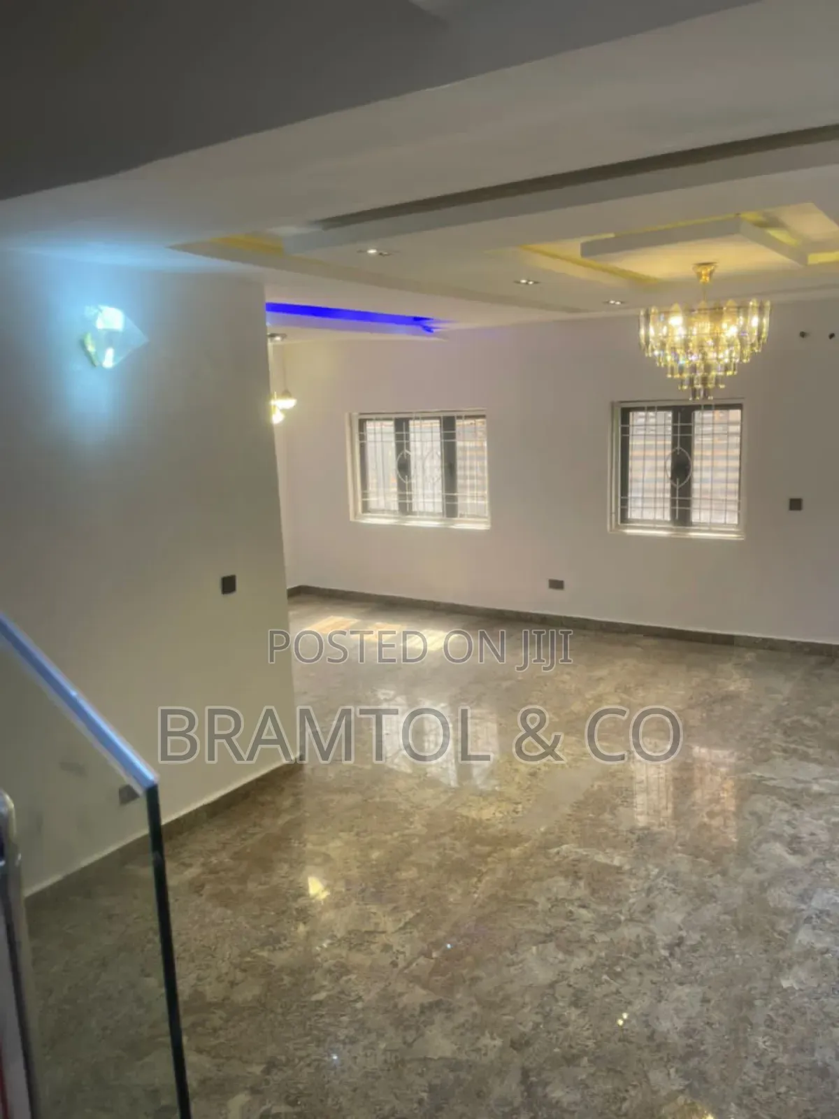 5bdrm Duplex in Paradise 2, Life Camp for sale in Life Camp