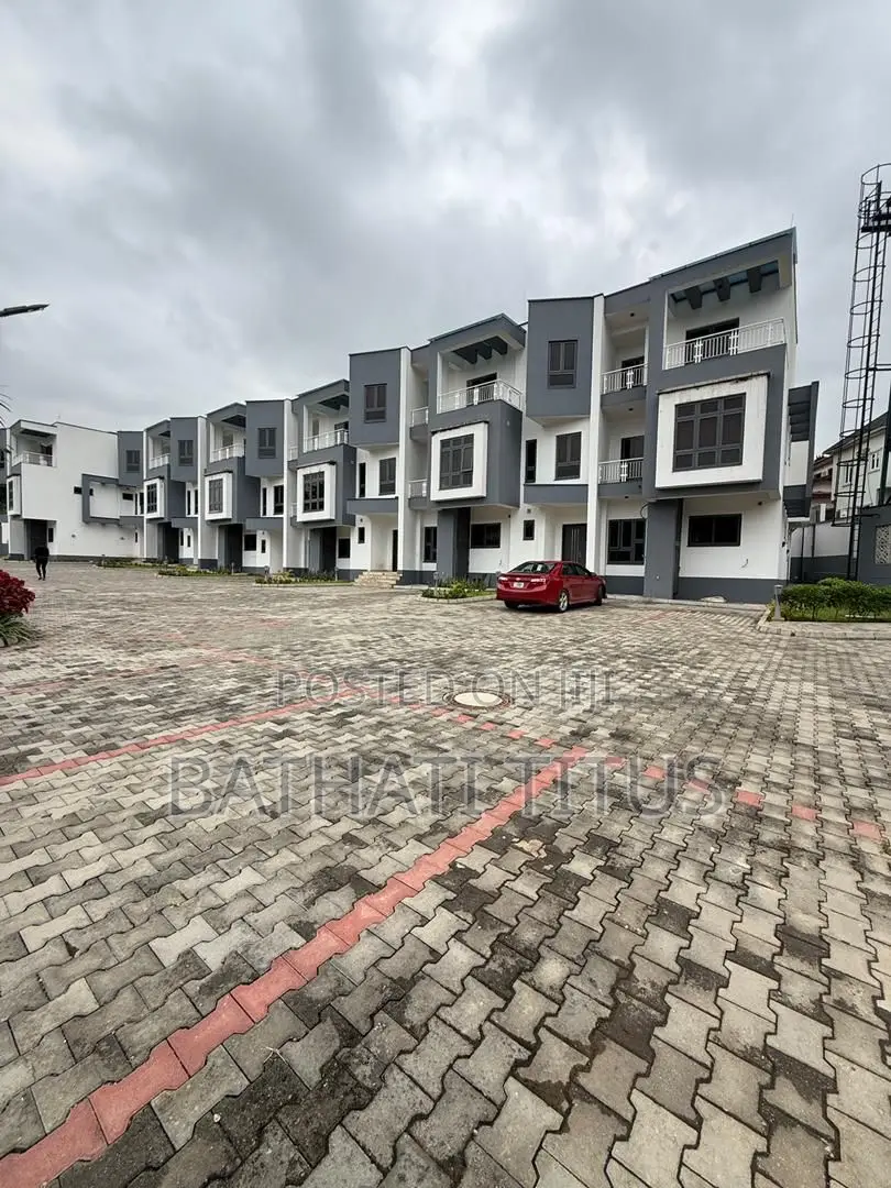 4bdrm Duplex in Wuse 2 for sale in Wuse 2