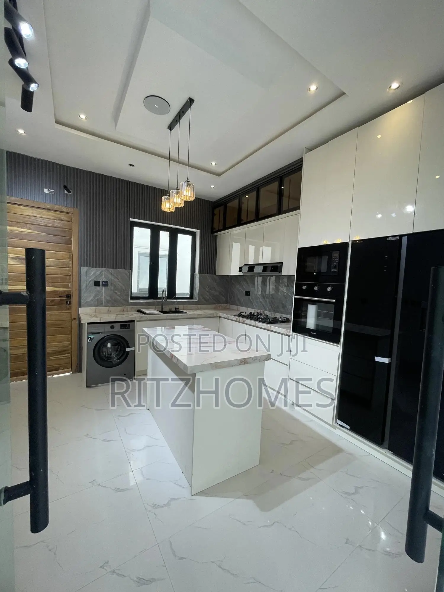 5bdrm House in Ado / Ajah for sale in Ado / Ajah