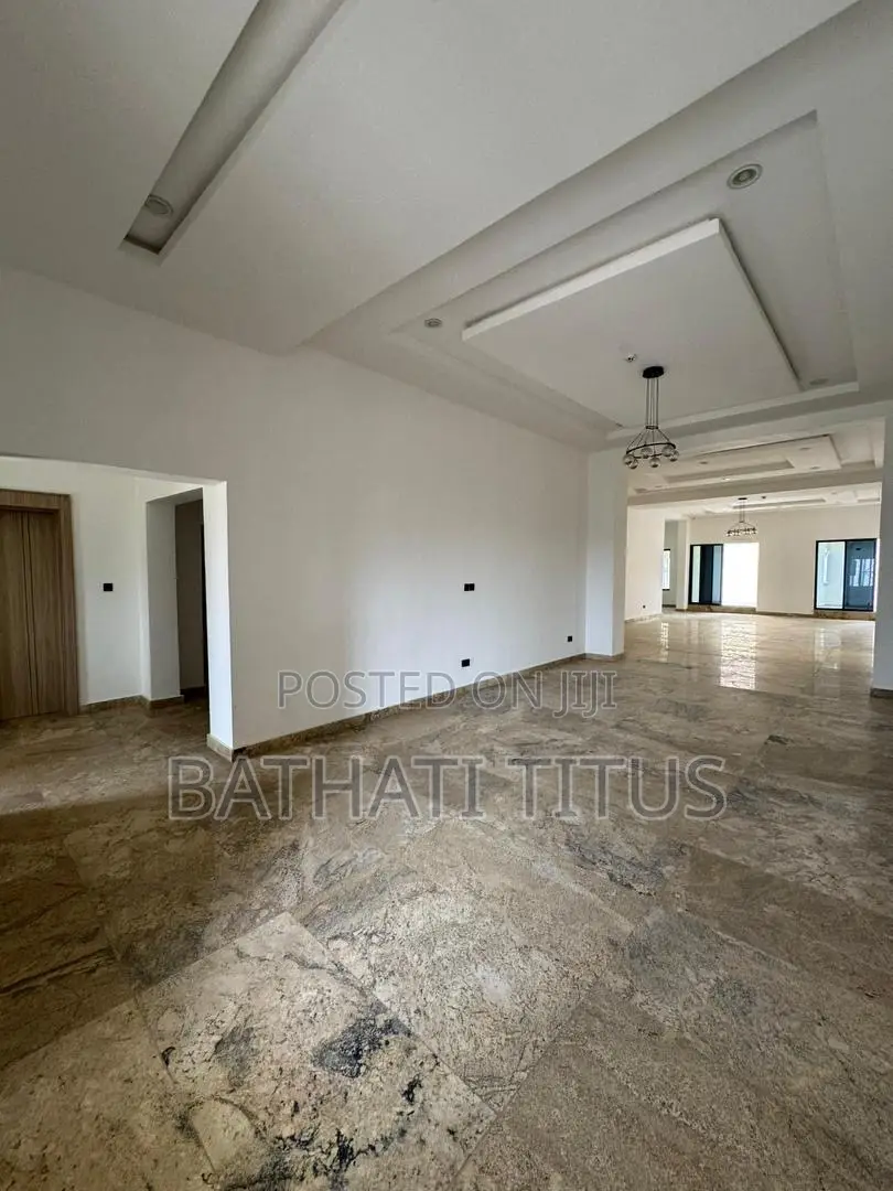 6bdrm Duplex in Guzape District for sale in Guzape District