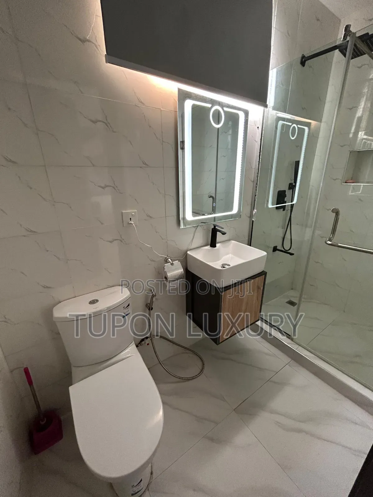 Luxury Spacious One Bedroom With Ps5 and Pool in Lekki