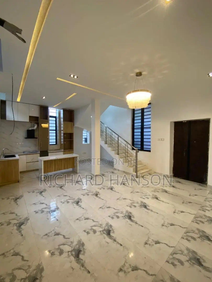 3bdrm Duplex in Sangotedo for rent in Sangotedo