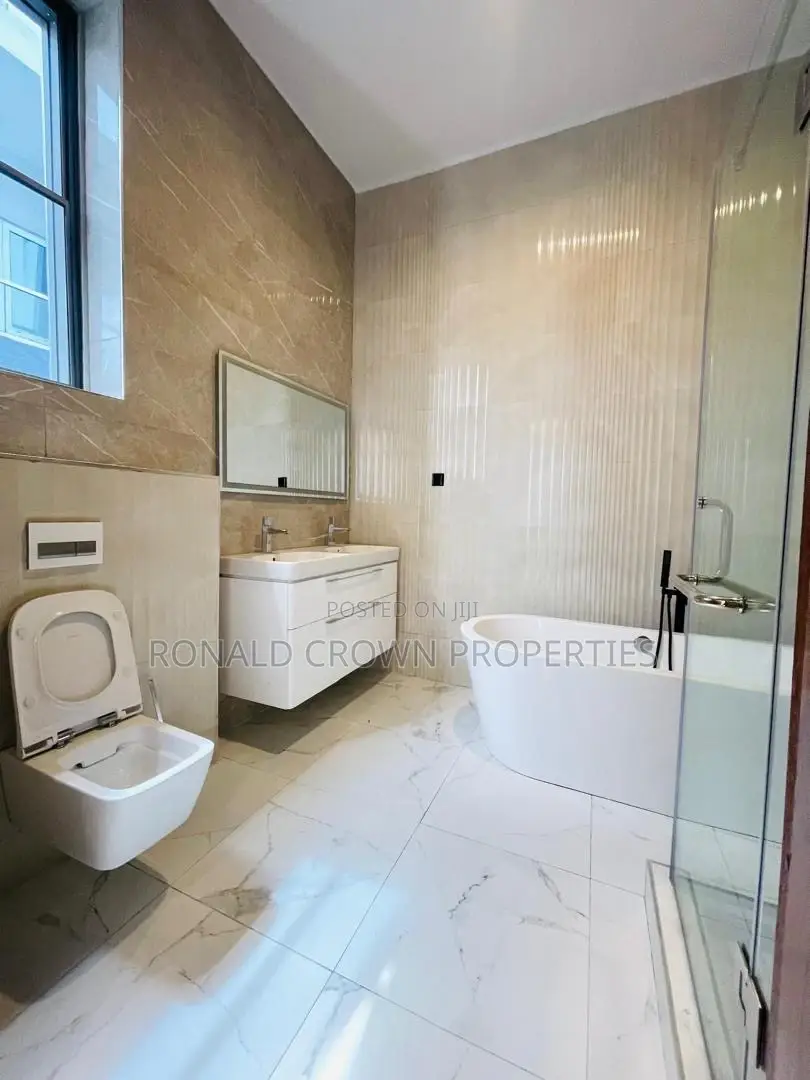 5bdrm Duplex in Old Ikoyi for sale in Old Ikoyi