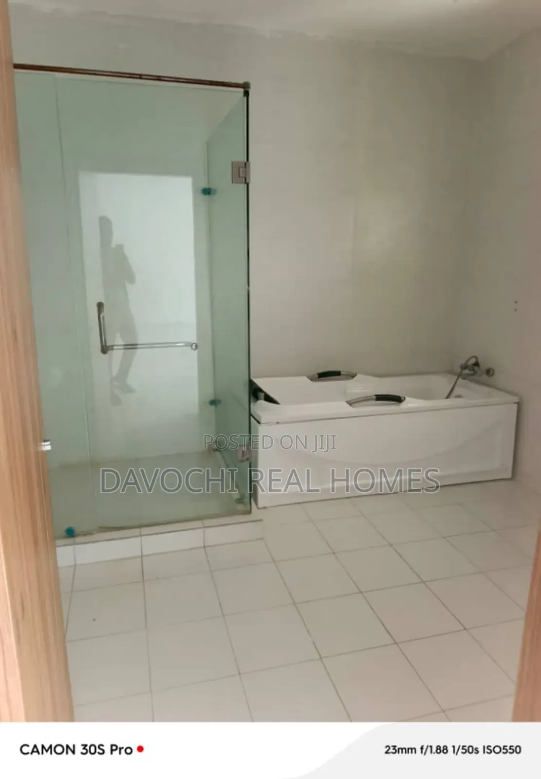 3bdrm Duplex in Orchid Road, Lekki for rent in Lekki