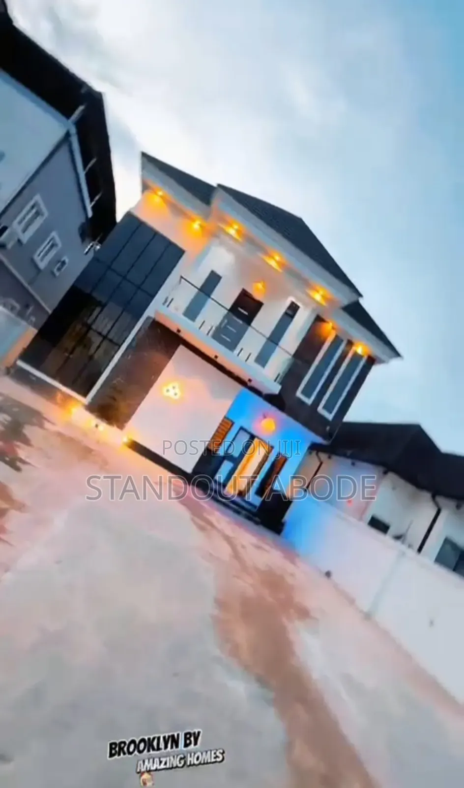 5bdrm Duplex in Asaba, Oshimili South for sale in Oshimili South