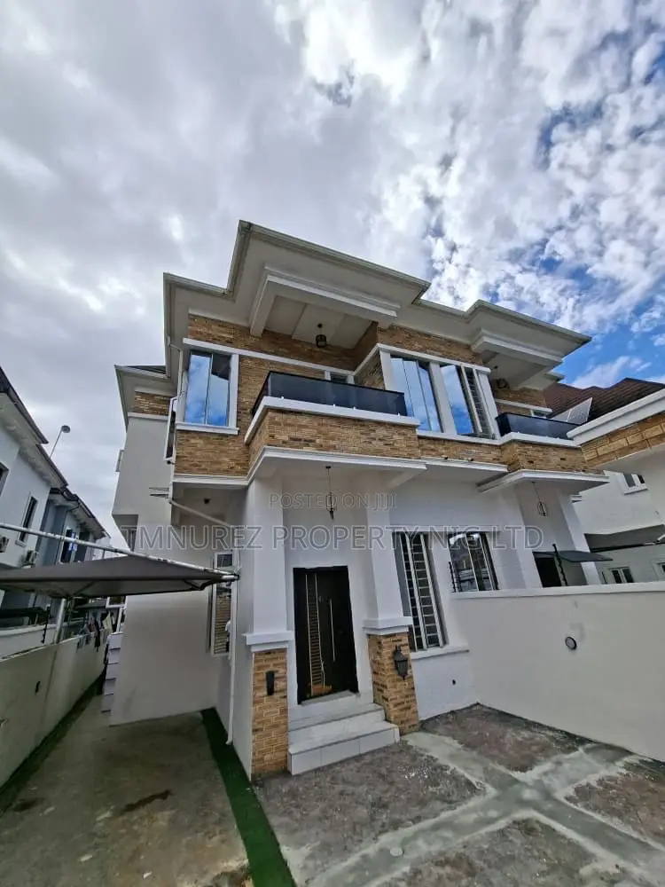 4bdrm Duplex in Alternative, Lekki for rent in Lekki