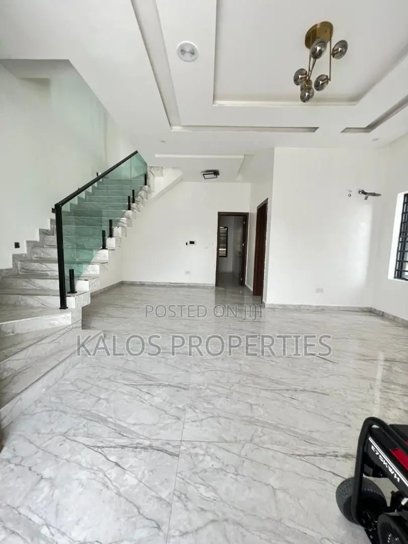 4bdrm Duplex in Orchid Lekki Lagos for rent in Lekki Phase 2