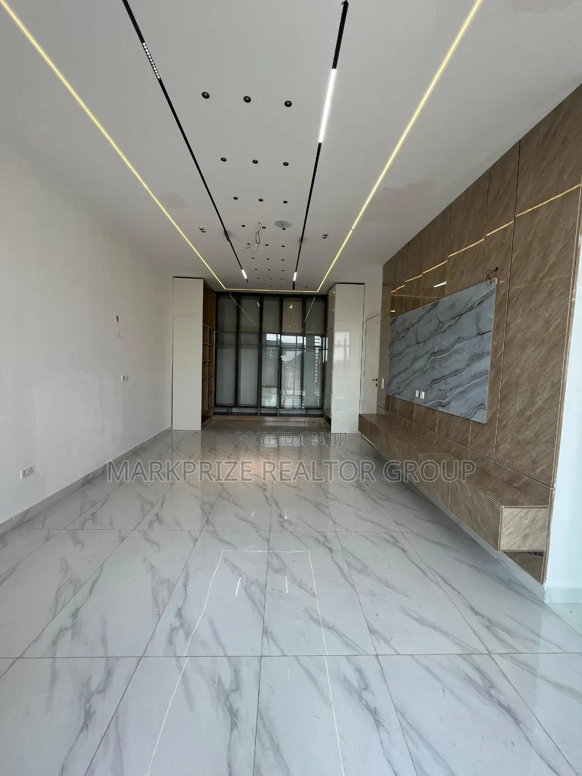 4bdrm Duplex in Ikate for sale in Ikate