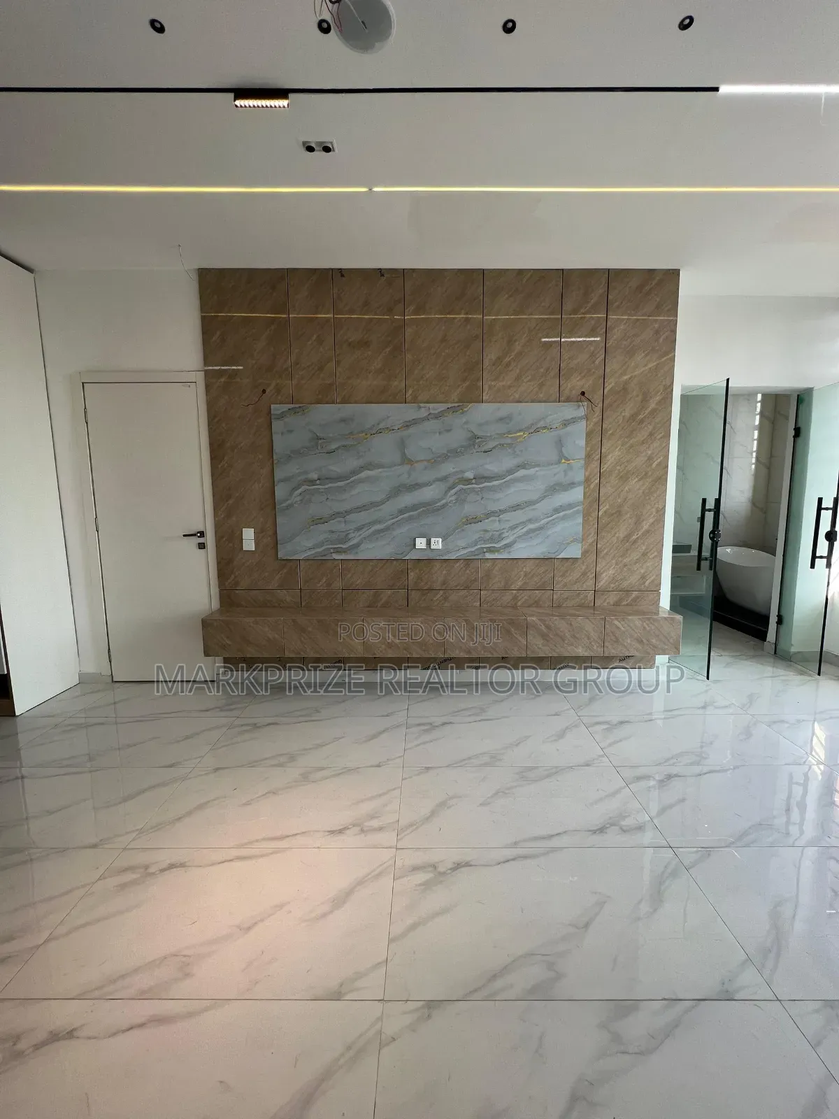 4bdrm Duplex in Ikate for sale in Ikate
