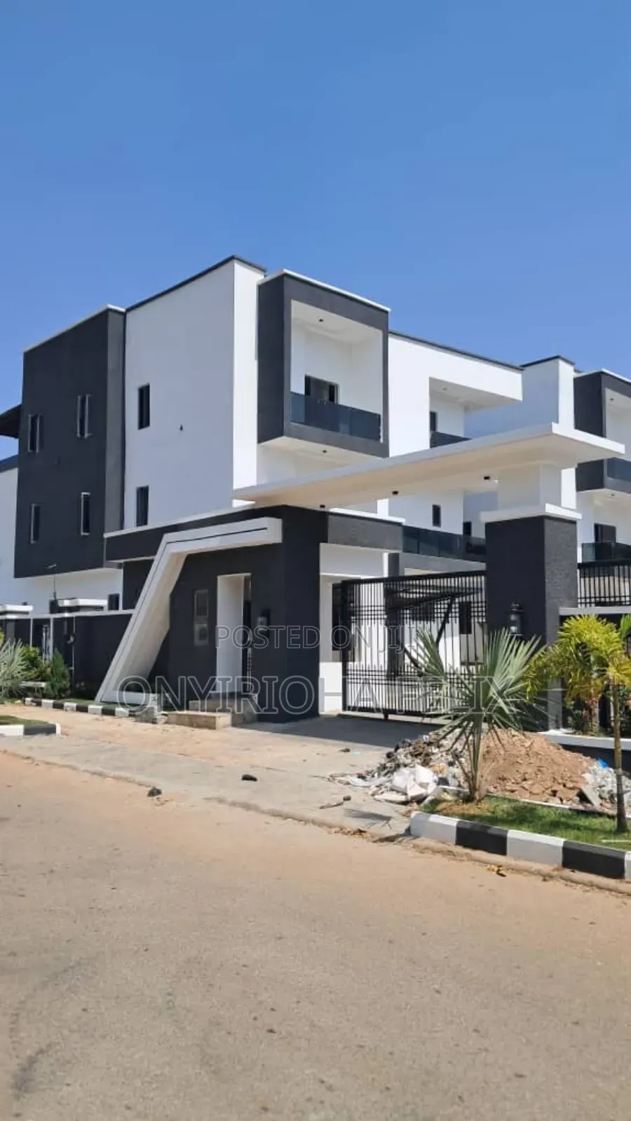 6bdrm Duplex in Katampe Extension for sale in Katampe Extension