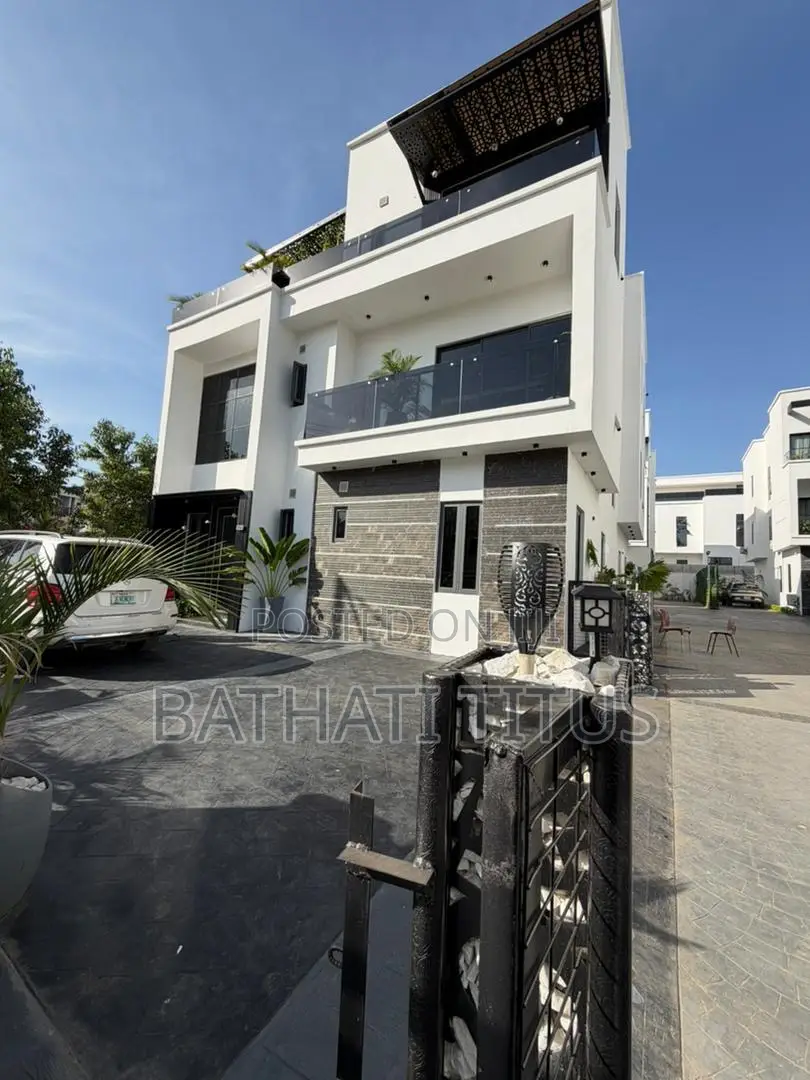 5bdrm Duplex in Kado for sale in Kado