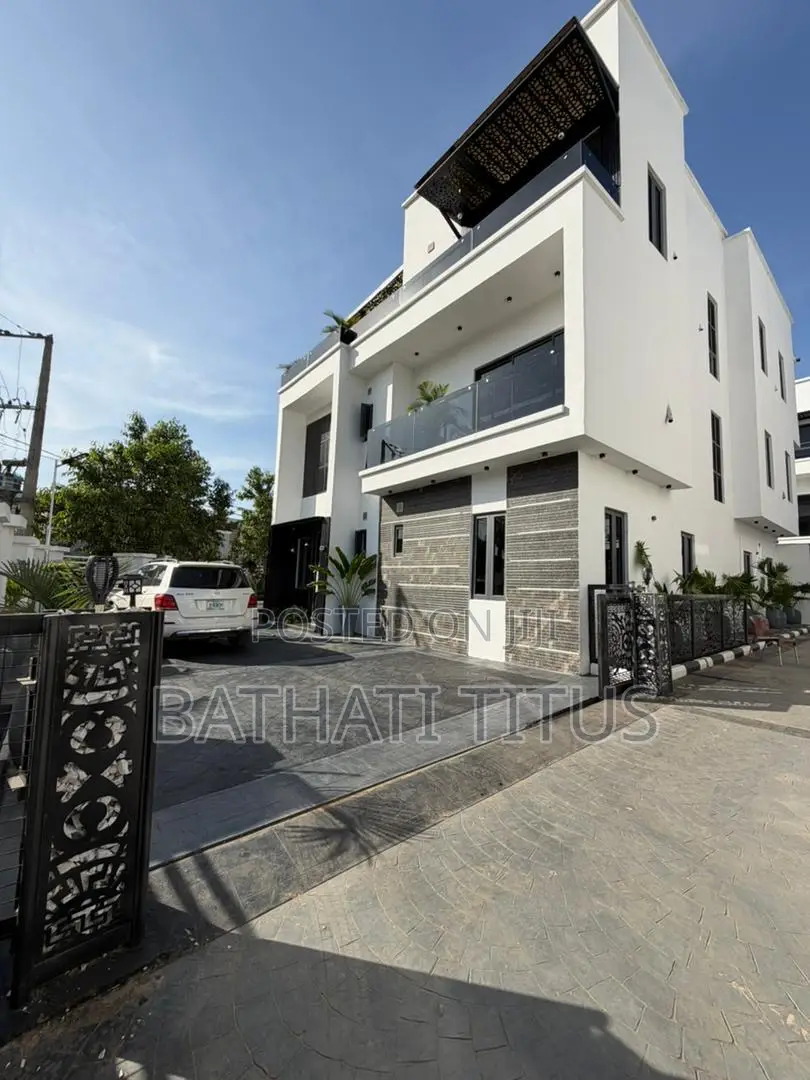 5bdrm Duplex in Kado for sale in Kado