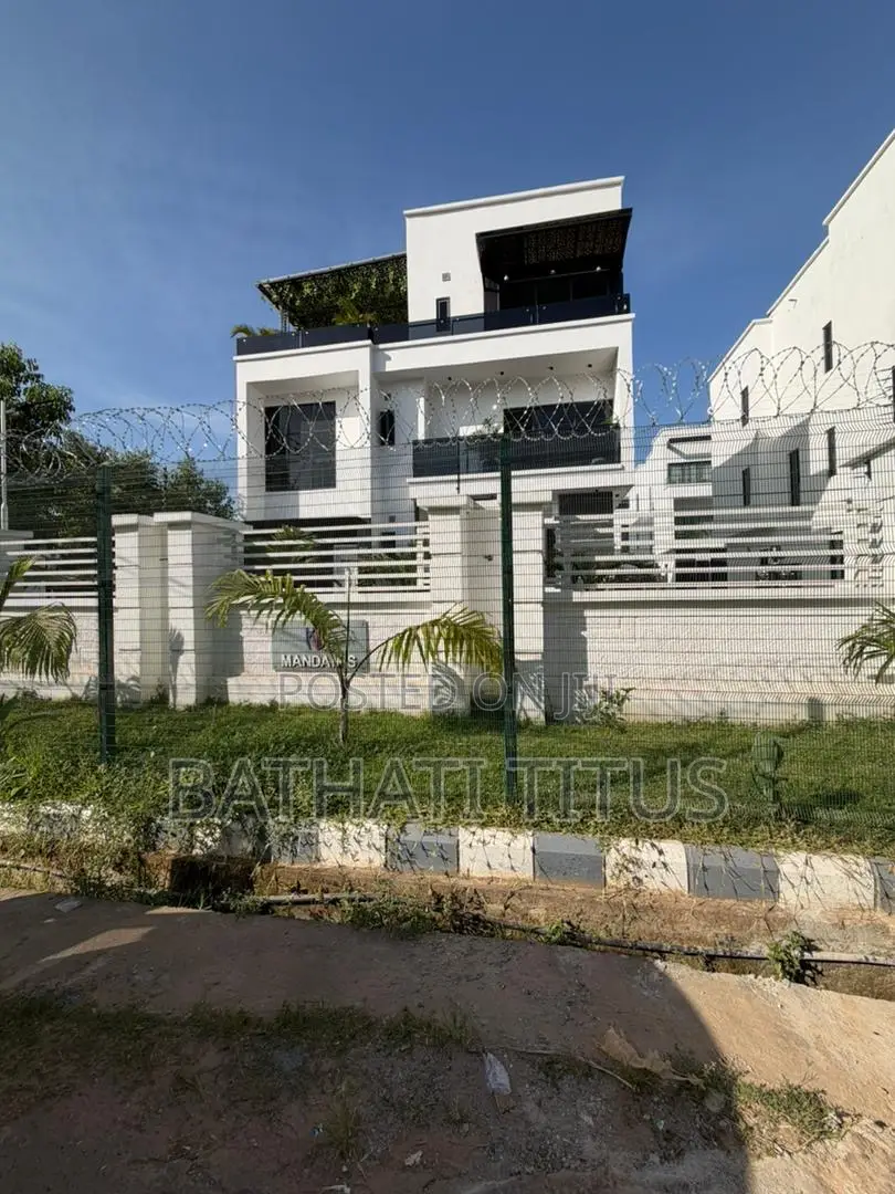 5bdrm Duplex in Kado for sale in Kado