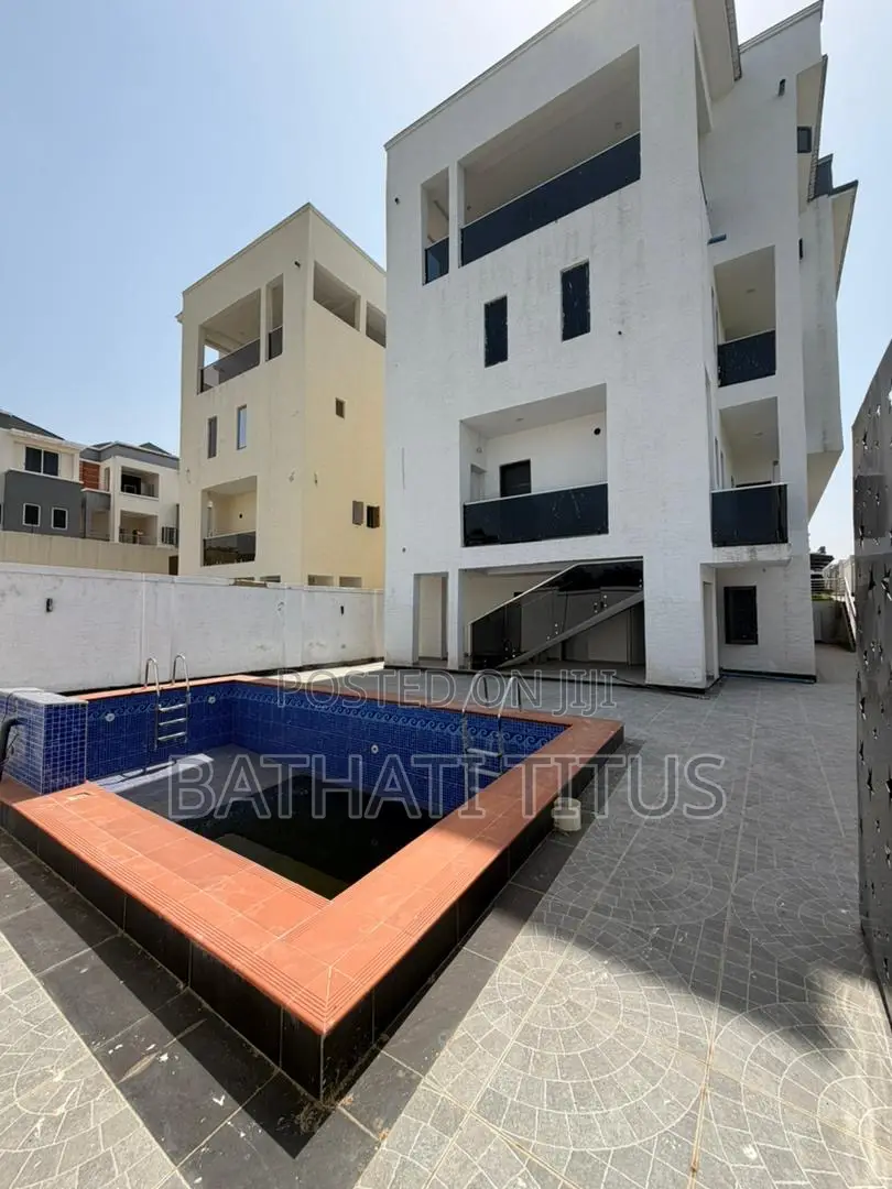 5bdrm Duplex in Guzape District for sale in Guzape District