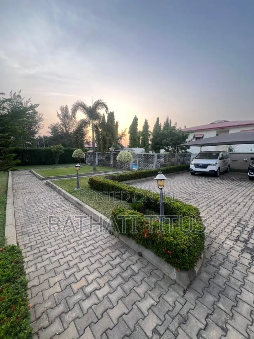 4bdrm Duplex in Life Camp for rent in Life Camp